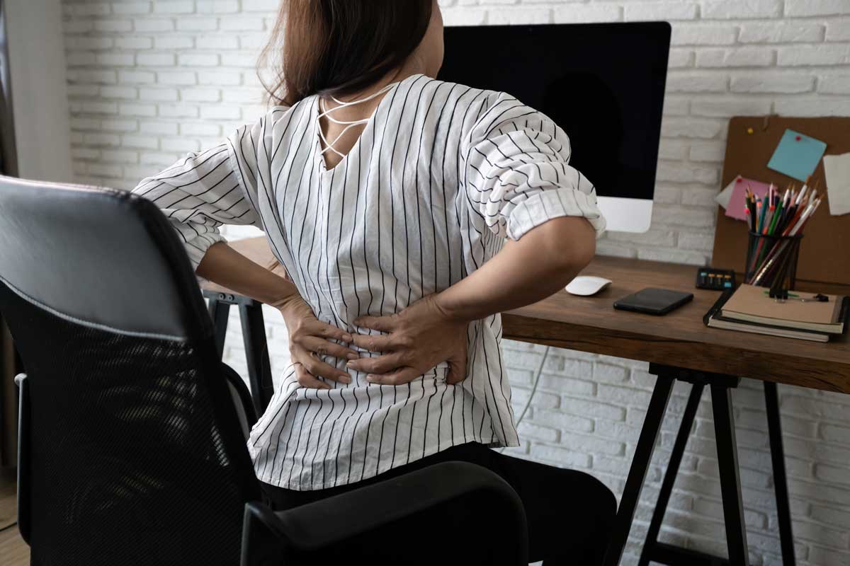Lower Back Pain From Long Sitting: Physiotherapy Tips for Working Professionals in Jaipur
